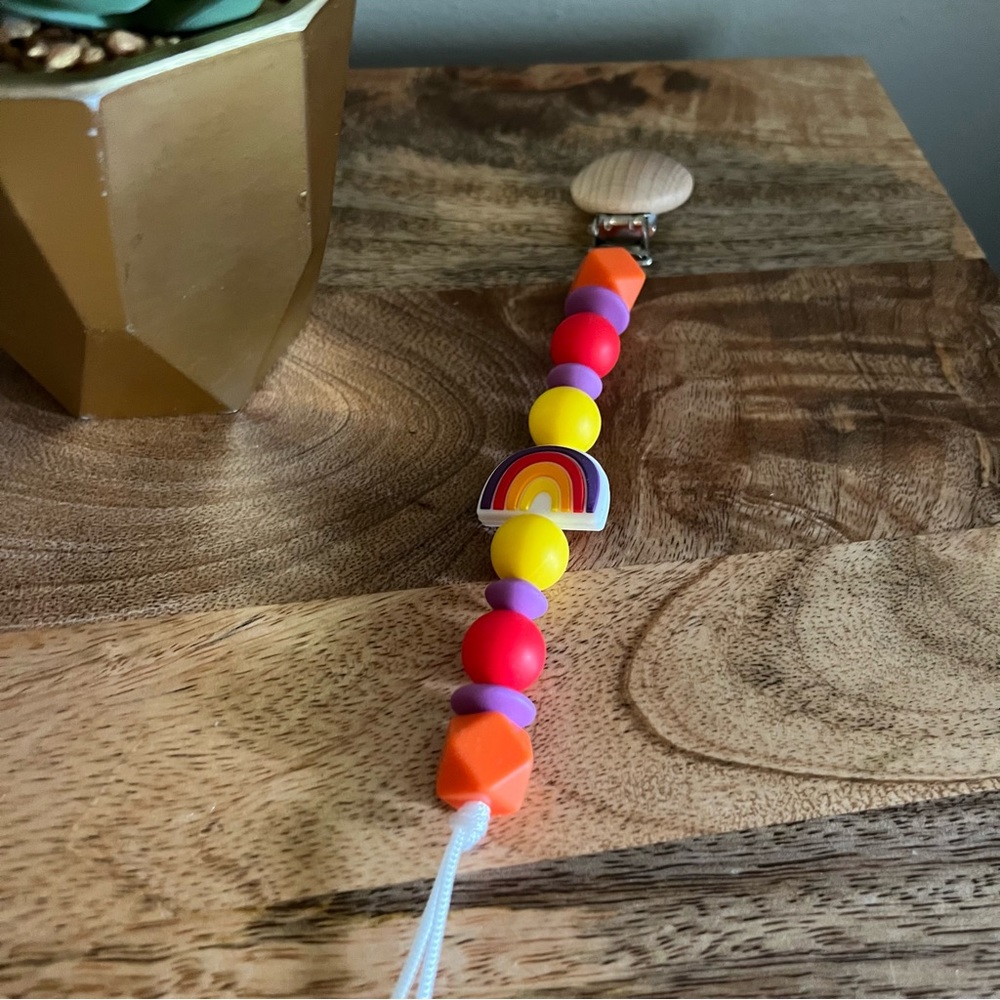 HANDMADE PACI CLIPS - Picture 4 of 8
